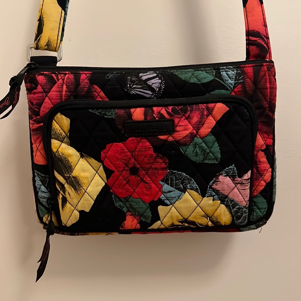 Very Bradley Cross body purse